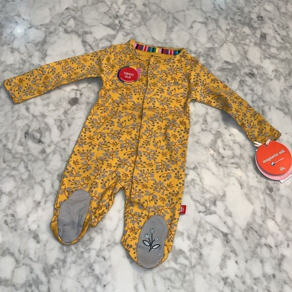NWT MAGNETIC ME ORGANIC COTTON FOOTIE - Picture 1 of 7